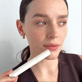 Halo Lash Mascara length and lift demonstration